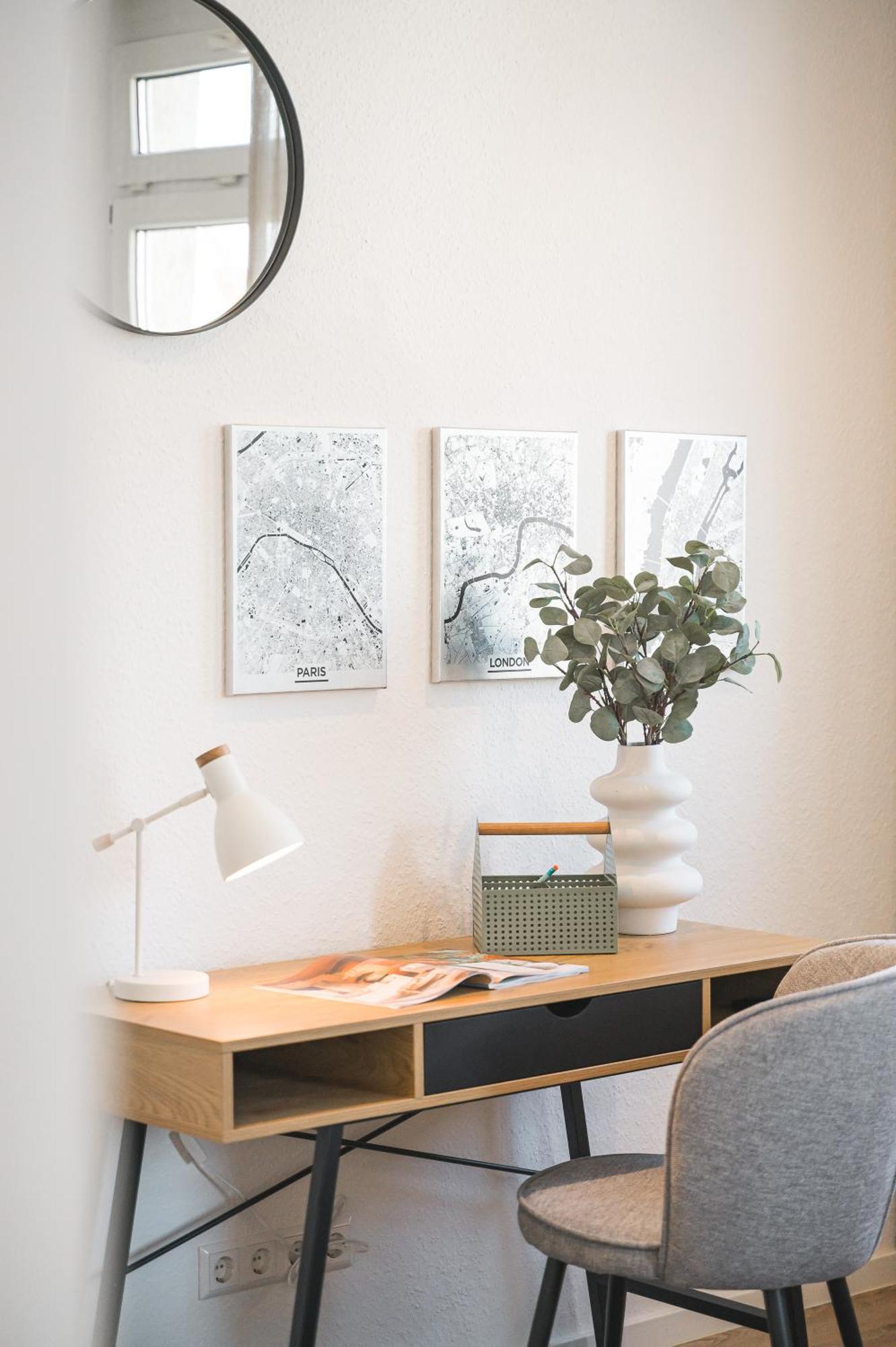 Helle Zentrumsnahe Familienfreundliche Ferienwohnung Fellbach Ngoại thất bức ảnh